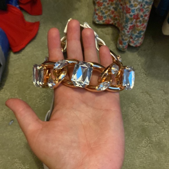 White and gold heels - Picture 3 of 6